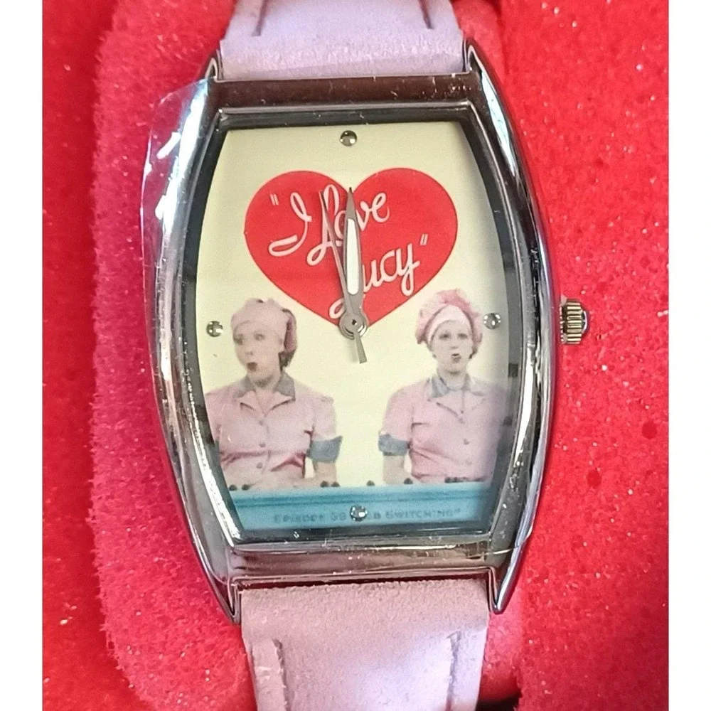 I Love Lucy Watch NWT Pink Band Chocolate Factory Job Switching Heart Tin